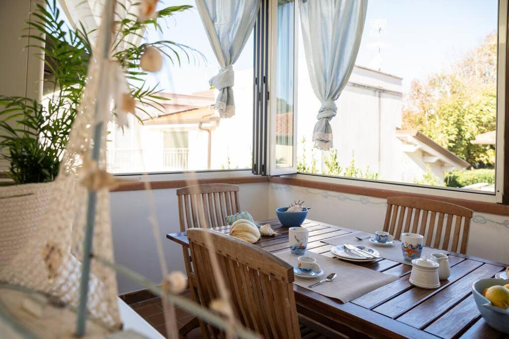 Ferienwohnung Art Of Living 100 Meters From The Sea. Marina di Pietrasanta Exterior foto