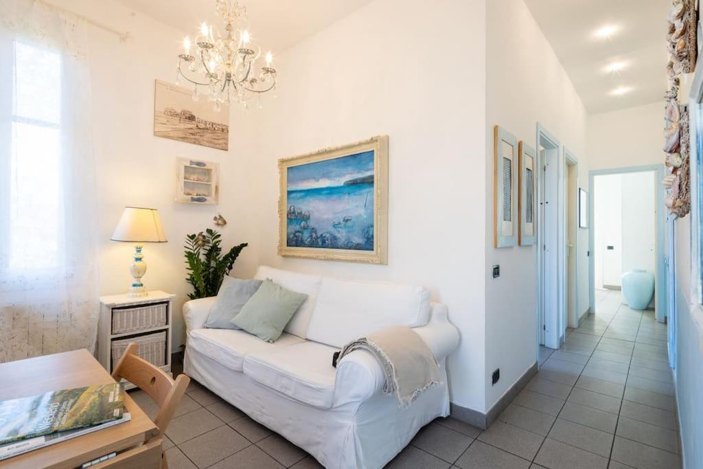 Ferienwohnung Art Of Living 100 Meters From The Sea. Marina di Pietrasanta Exterior foto